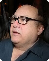 2-devito-3453047